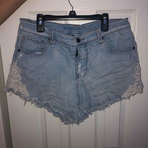Short jean shorts